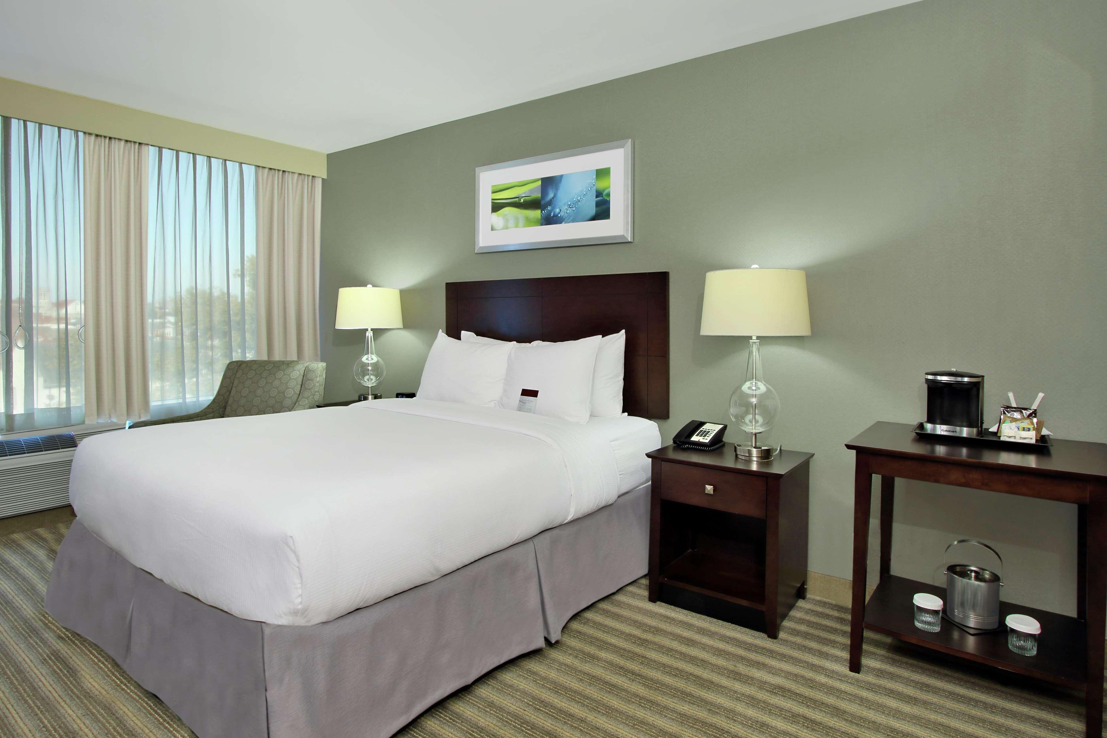 Doubletree By Hilton Newark Otel Dış mekan fotoğraf