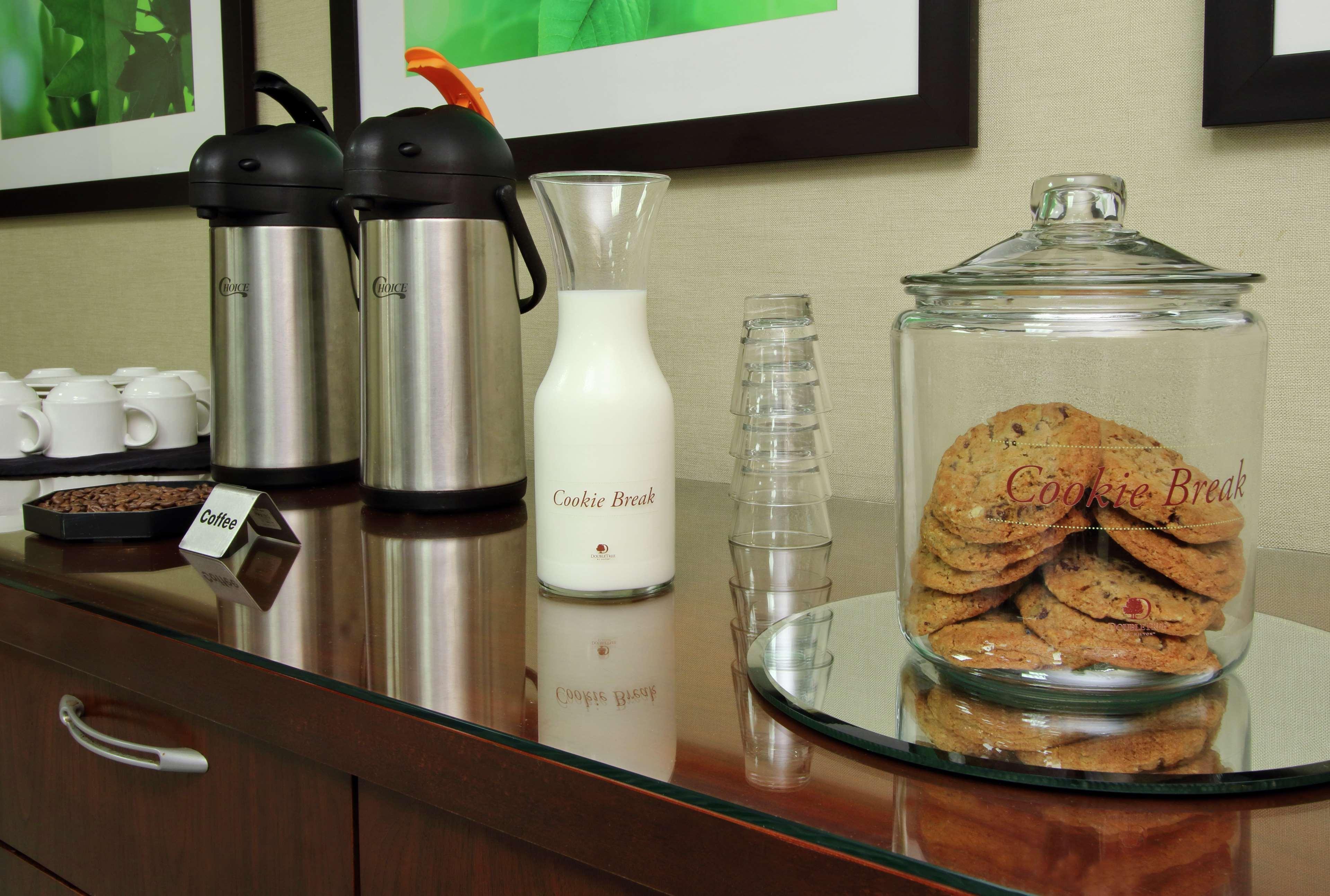 Doubletree By Hilton Newark Otel Dış mekan fotoğraf